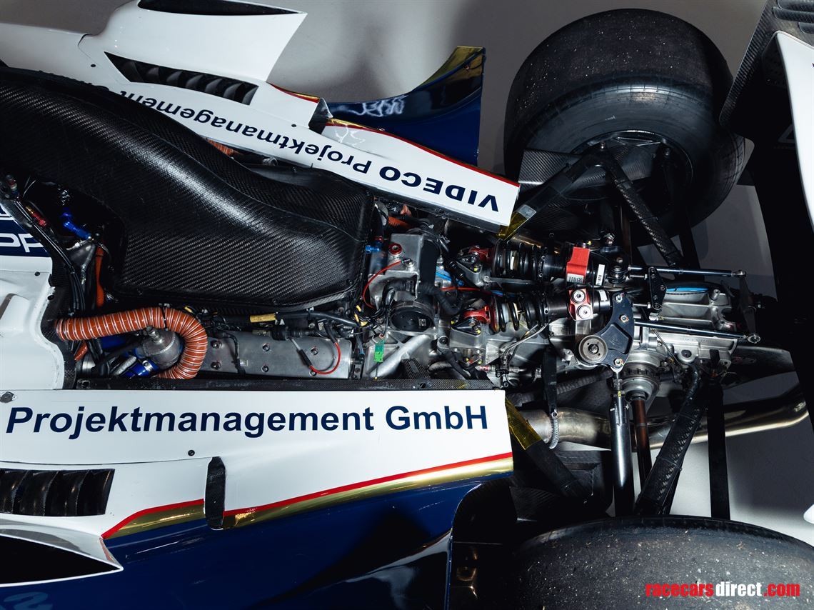 gp2-dallara-mecachrome-v8-full-running-car
