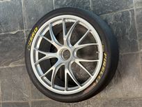 ferrari-458-challenge-wheels-and-pirelli-dh-s