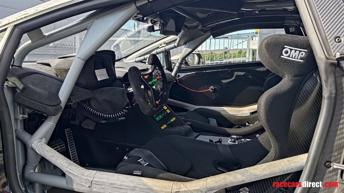 lamborghini-huracan-super-trofeo-evo2