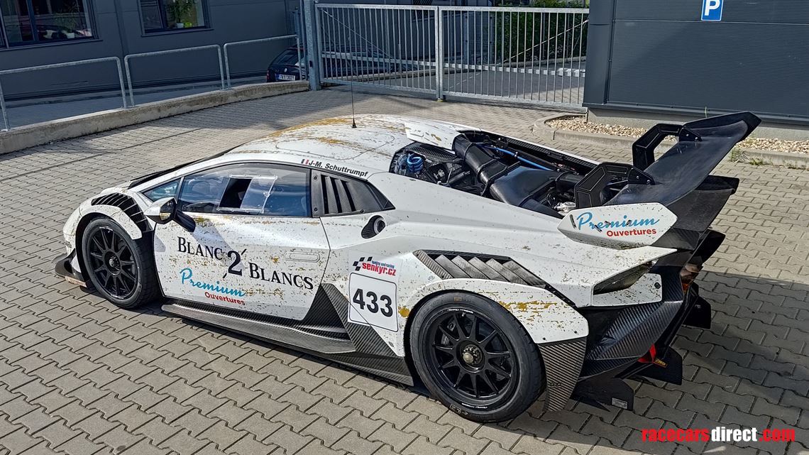 lamborghini-huracan-super-trofeo-evo2