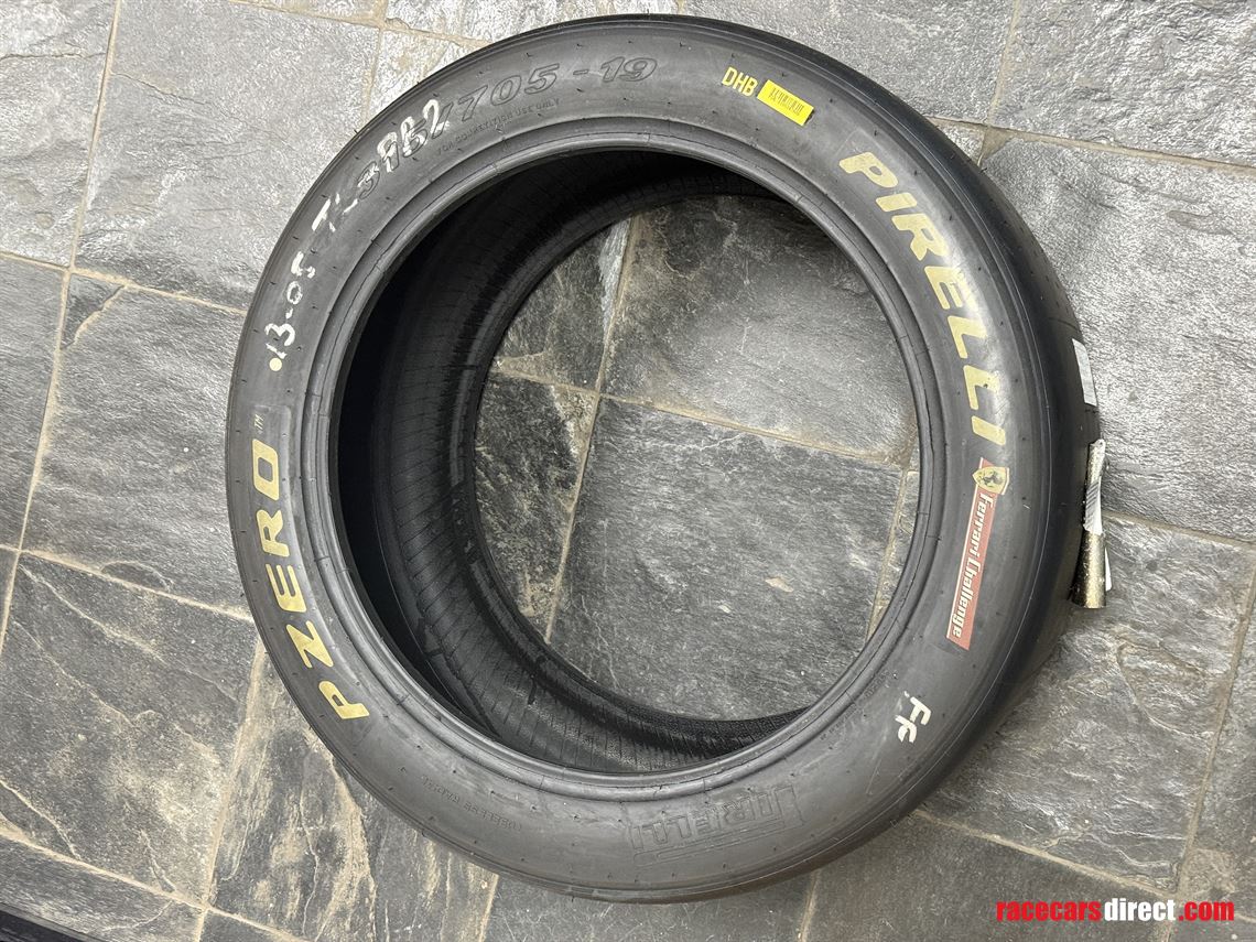 pirelli-dhb-ferrari-488-challenge-slick-tyres