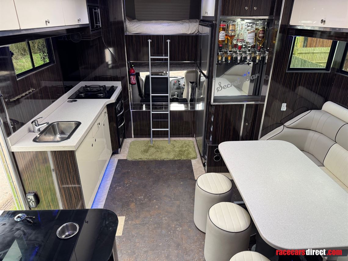 mercedes-atego-6-berth-75-tonne-motorhome