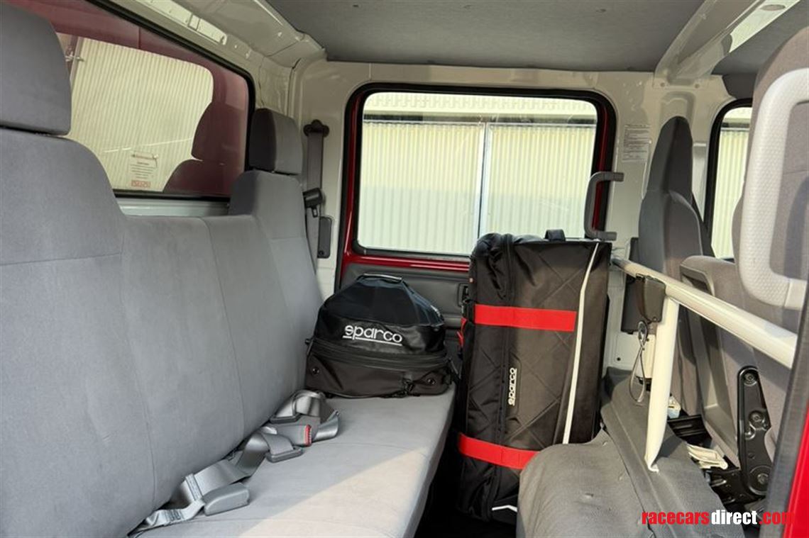 isuzu-n75-double-cab-transporter
