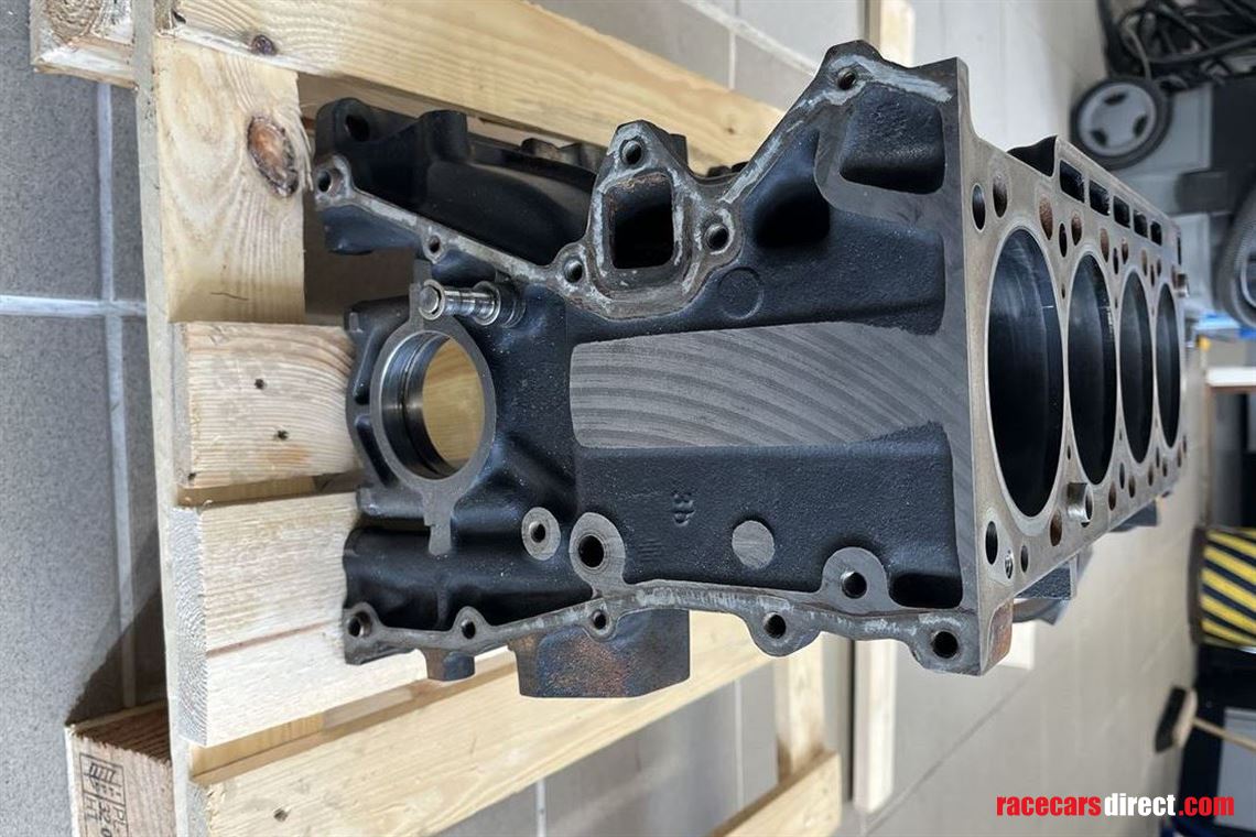 bmw-s14-engine-block