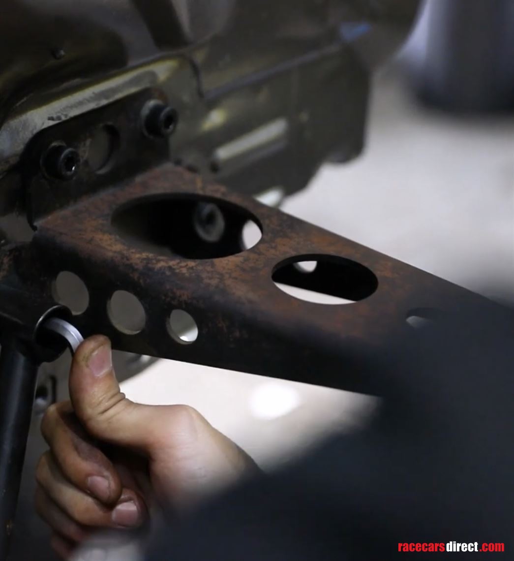gt3-nismo-rear-tow-bracket