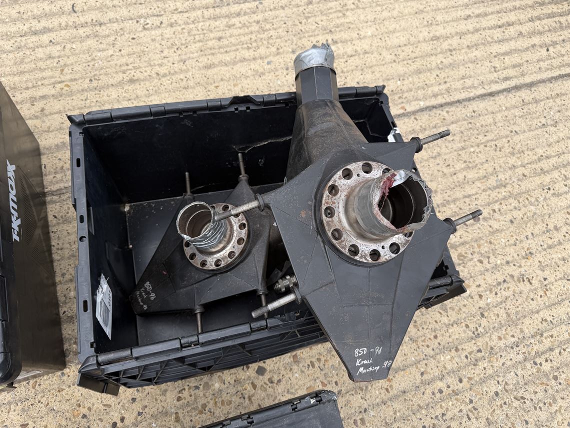 volvo-850-super-touring-twr-parts