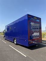 2-car-race-transporter-with-large-living-area