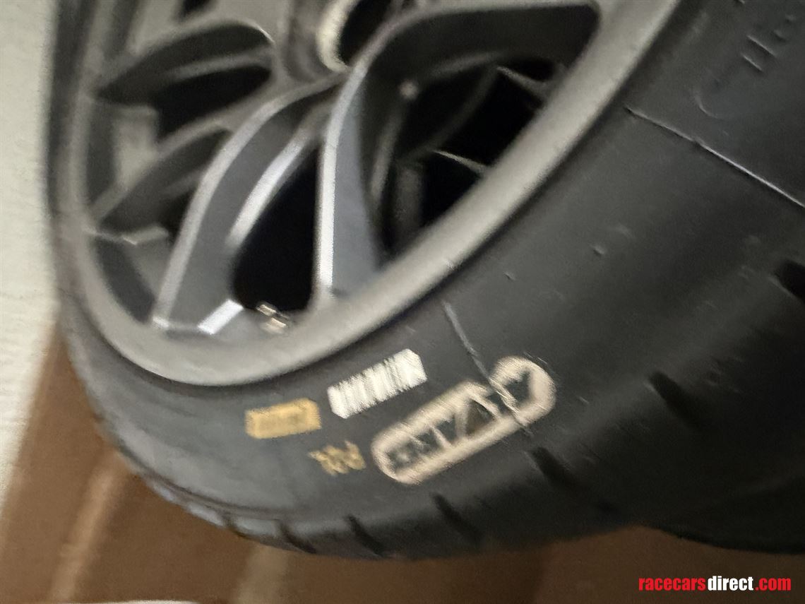 set-whell-porsche-992