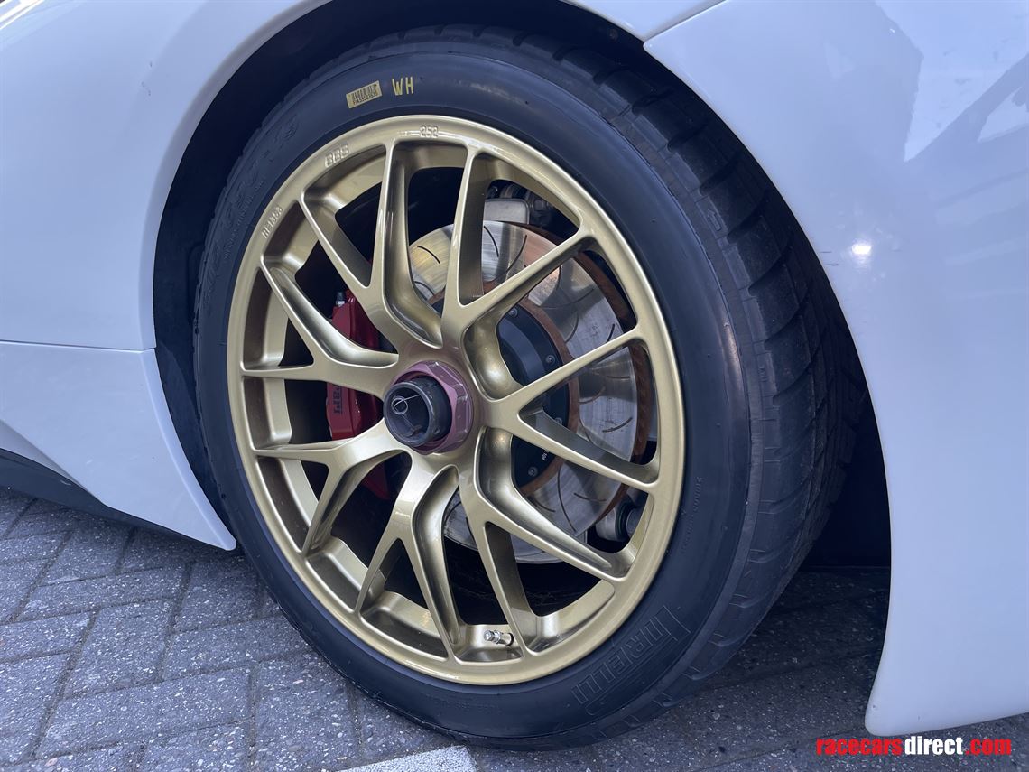 ferrari-458-challenge-wheels