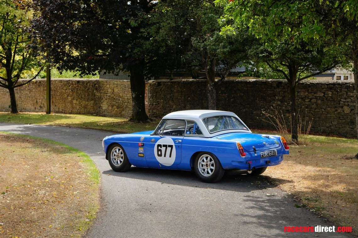 1964-fia-mgb-roadster