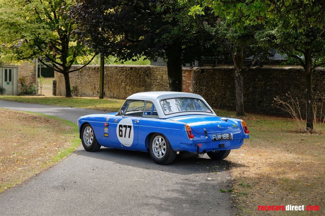 1964-fia-mgb-roadster