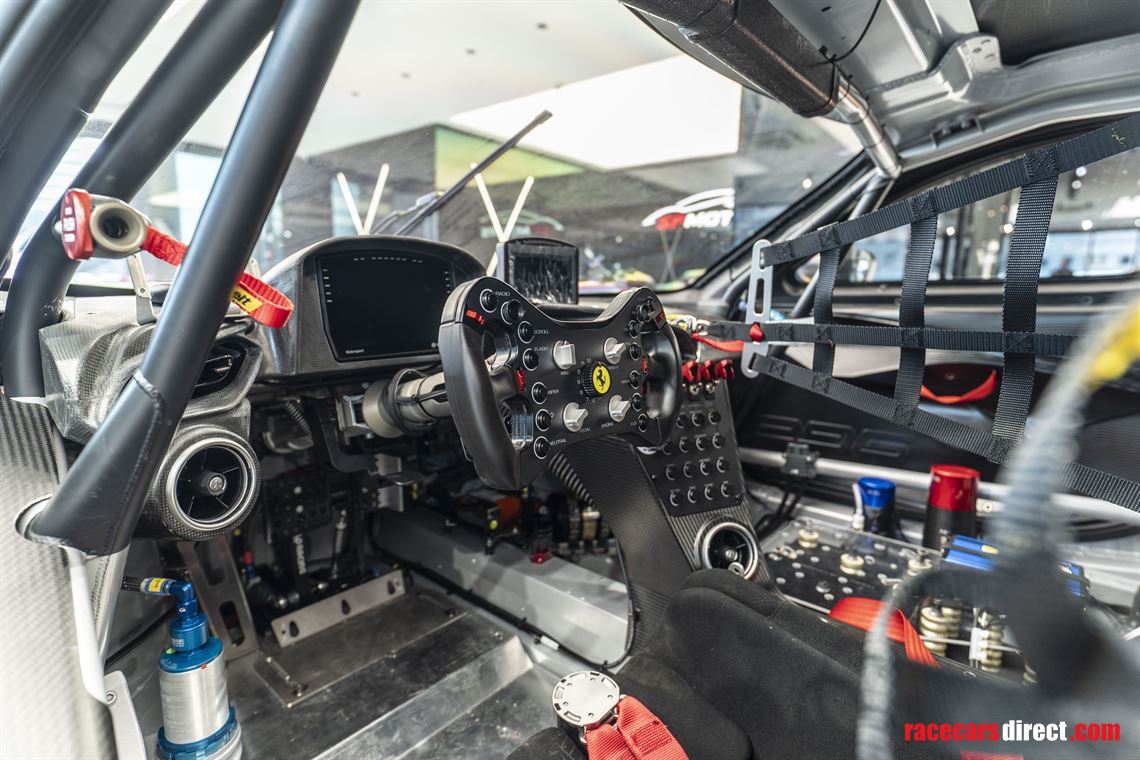 ferrari-challenge-296-gt3