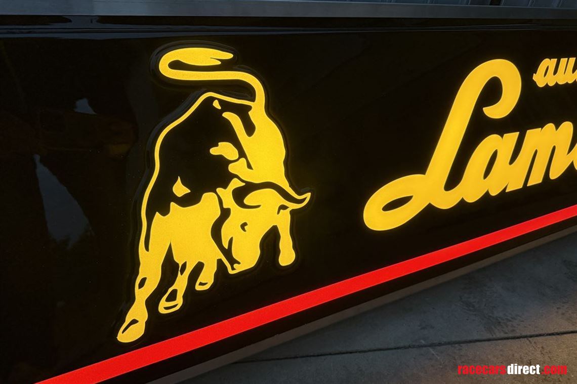 illuminated-lamborghini-sign-2-meter