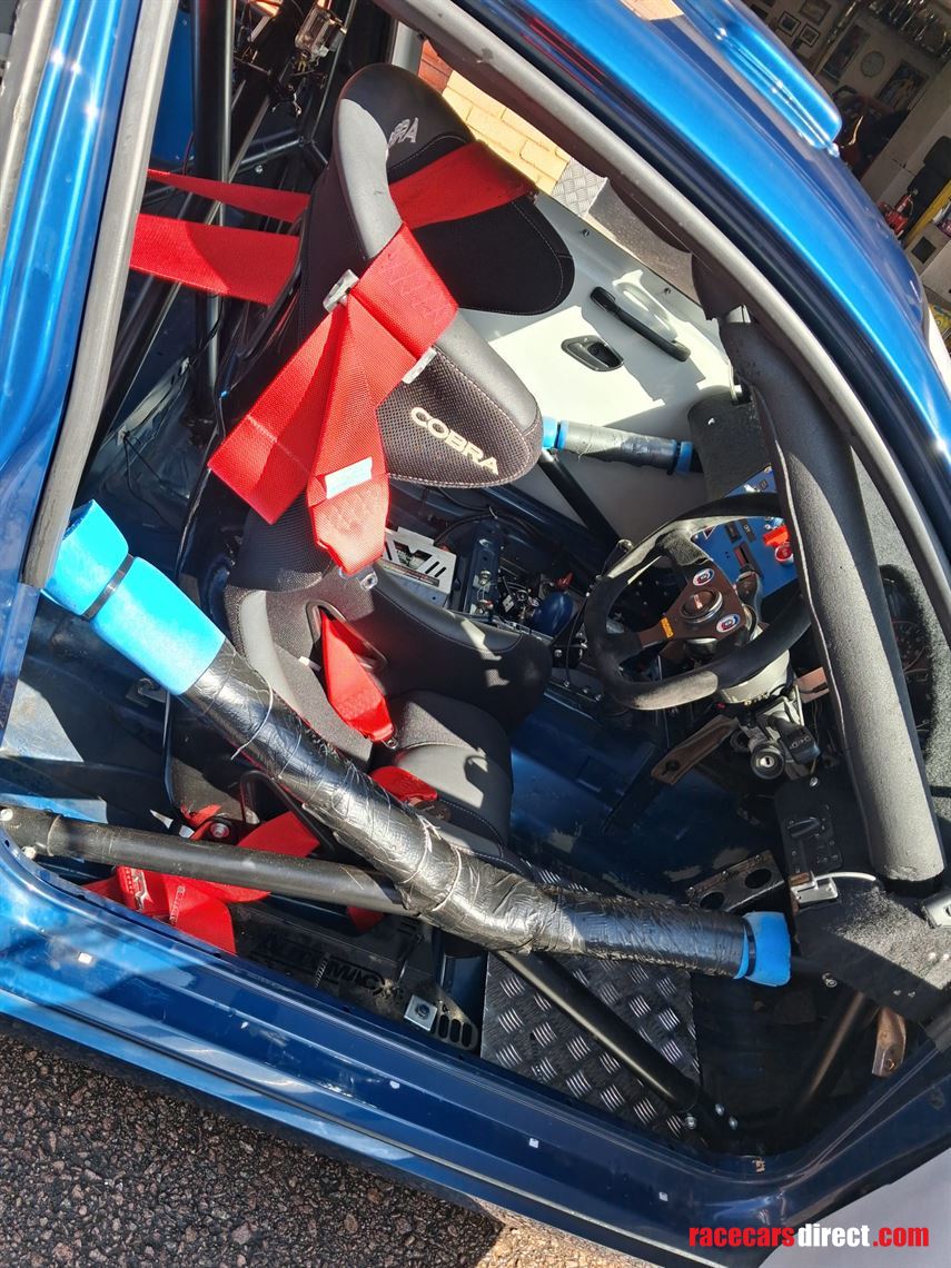 bmw-e46-compact-330i-race-car