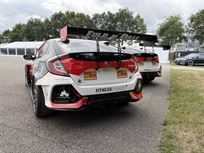 two-honda-civic-fk7-tcr-for-sale---chassis-03