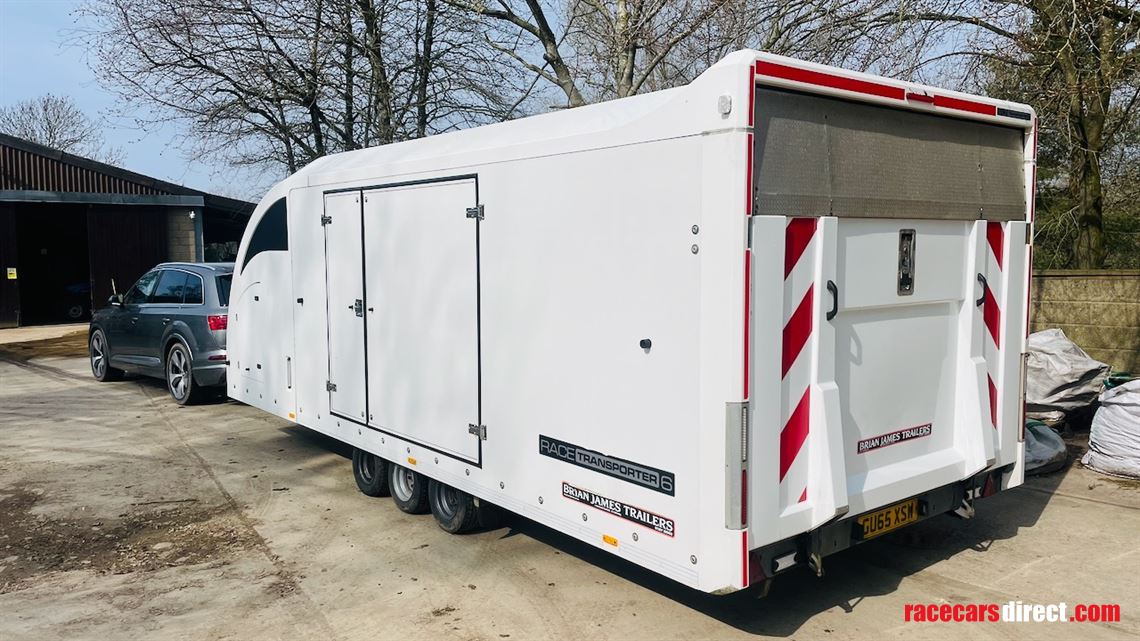 brian-james-race-transporter-6