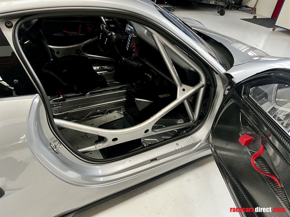 porsche-992-gt3-cup-incl-abs-and-tc