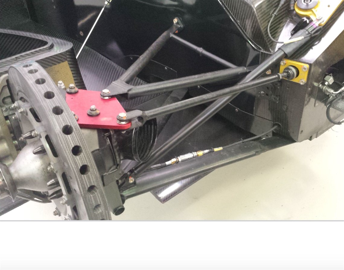 mg-lola-ex257-hu-mg-lmp003-ex-le-mans-20012