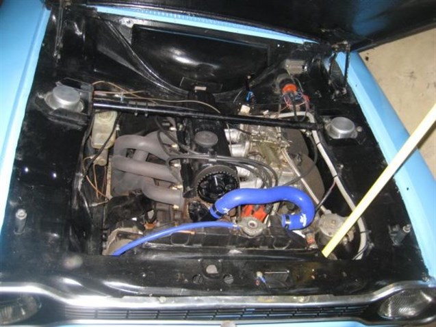 ford-escort-mk1-rs2000-with-v5