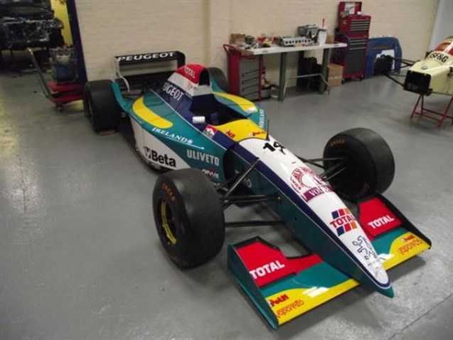 1995-f1-jordan-peugeot-v10---driven-by-barric