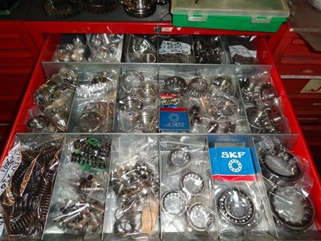 1995-arrows-f1-fa16-chassis-no-1-ex-taki-inou