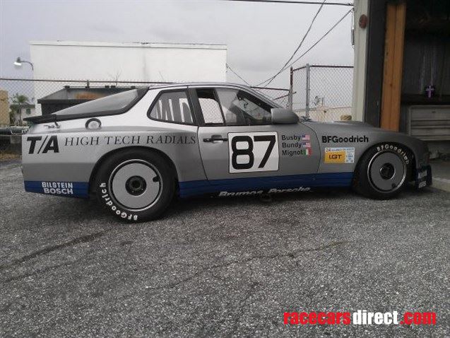 1981-porsche-factory-924-gtr-lemans-class-win