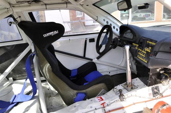 bmw-e46-m3-gtr-gt-cup-championship-winning-ca