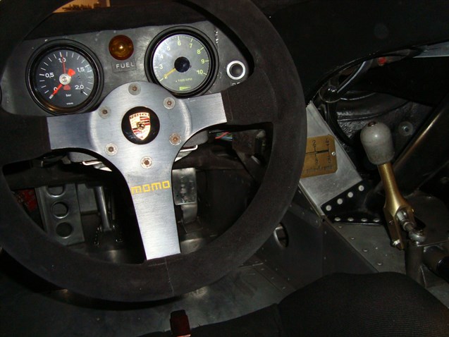 porsche-962--110-ex-kremer-almeras-brothers