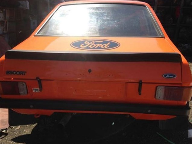 mk2-ford-escort-20-litre-gp4-rally-car