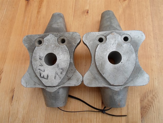 elva-mark-7-uprights