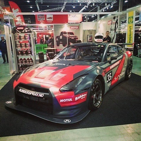 nissan-gt-r-r35-race-2010
