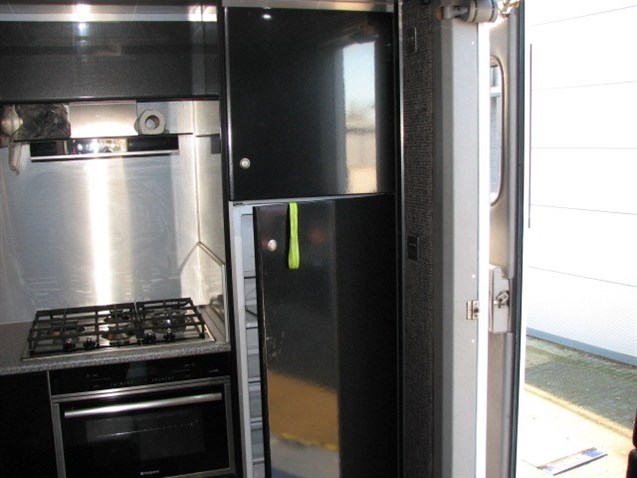 ex-f1-force-india-race-transporter