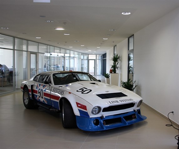 aston-martin-dbs-v8-muncher---1977-le-mans-cl