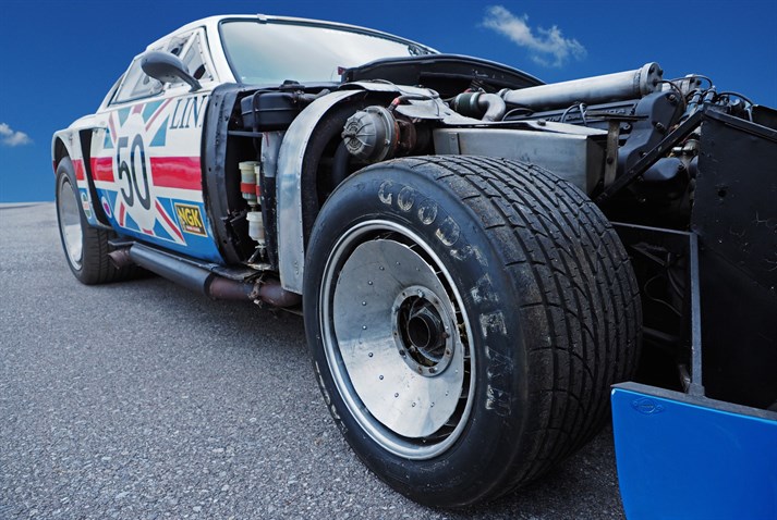 aston-martin-dbs-v8-muncher---1977-le-mans-cl