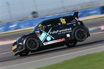 mini-challenge-r56-race-winner-ready-for-2015