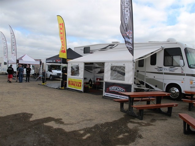 damon-outlaw-race-truck-motorhome-rear-garage