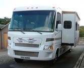 damon-outlaw-race-truck-motorhome-rear-garage