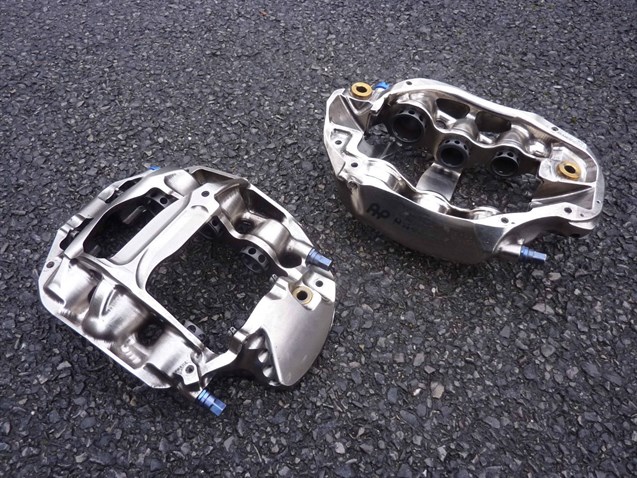 ap-racing-titanium-6-pot-calipers-ex-2011-ren