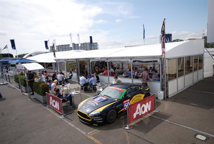 litestructures-freestanding-hospitality-struc