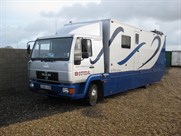 mann-8163-race-transporter-motorhome