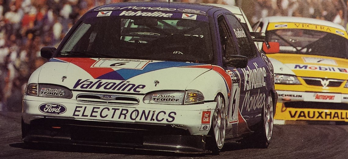 ford-mondeo-super-touring---btcc-1996---must
