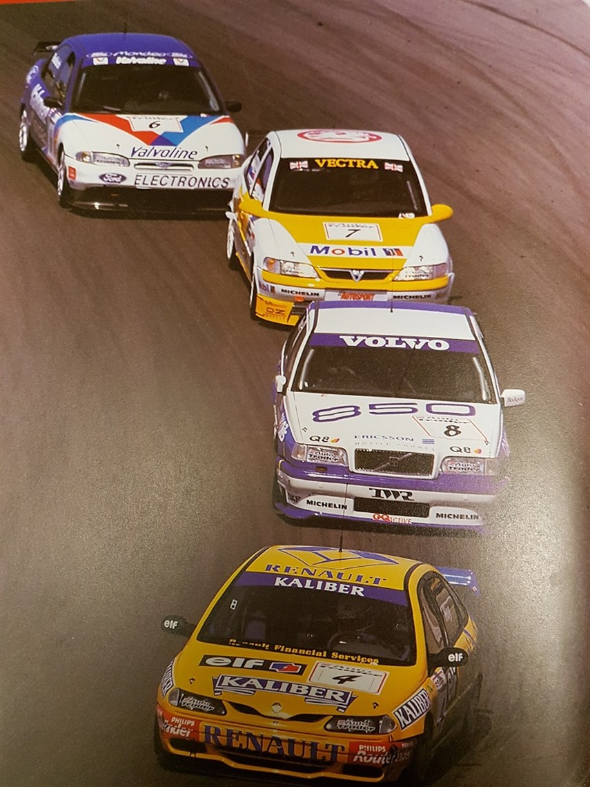 ford-mondeo-super-touring---btcc-1996---must