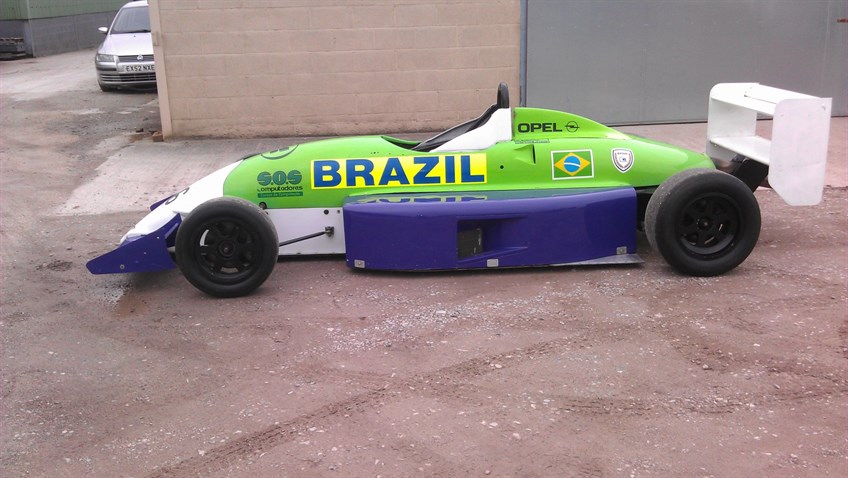 formula-opelvauxhall-lotus