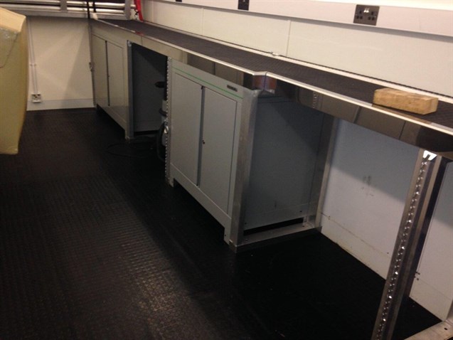 volvo-rigid-race-transporter