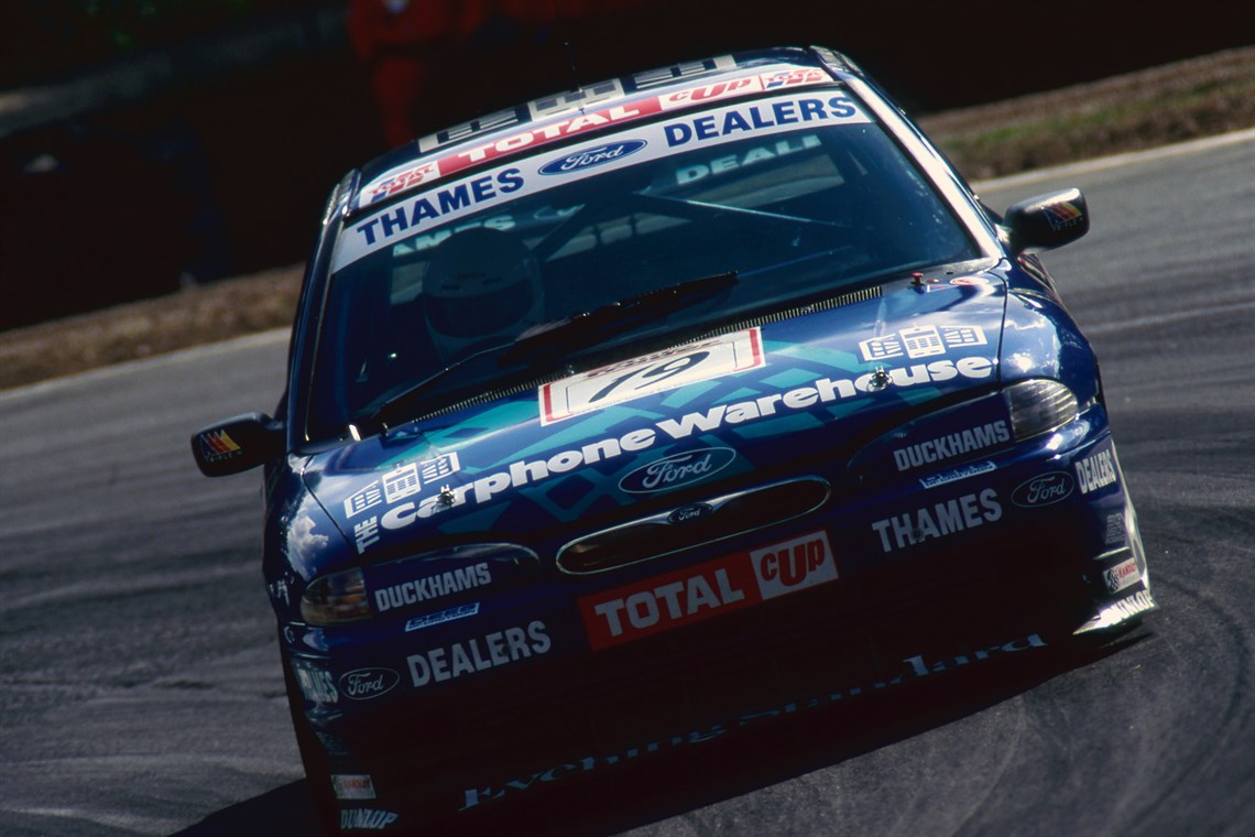 ford-mondeo-super-touring-car-ex-btcc-charlie