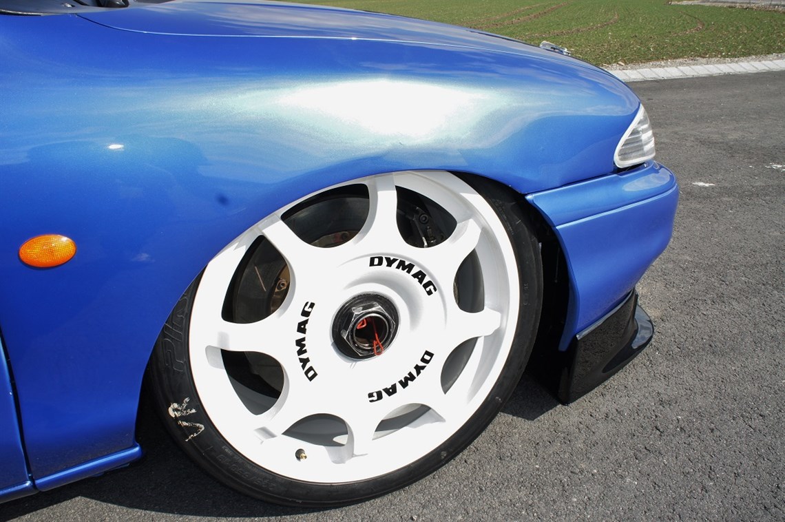 ford-mondeo-super-touring-car-ex-btcc-charlie