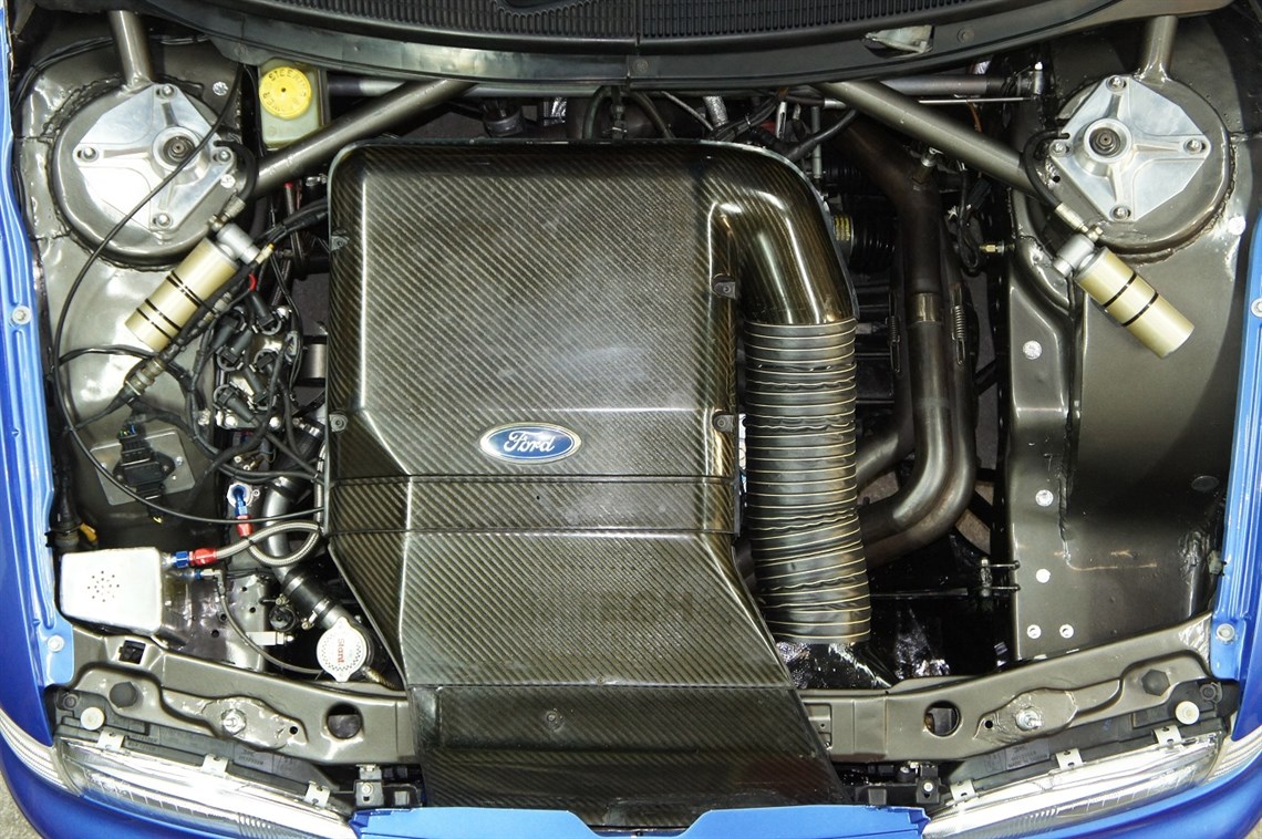 ford-mondeo-super-touring-car-ex-btcc-charlie