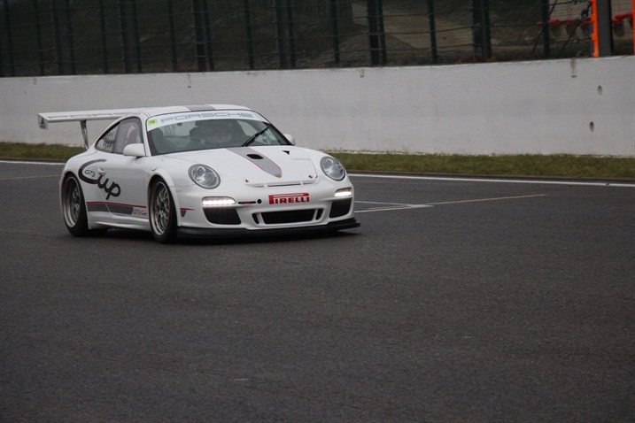 2012-porsche-gt3-cup-997-gen-2-with-bosch-abs