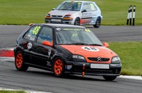 junior-saloon-car-citroen-saxo