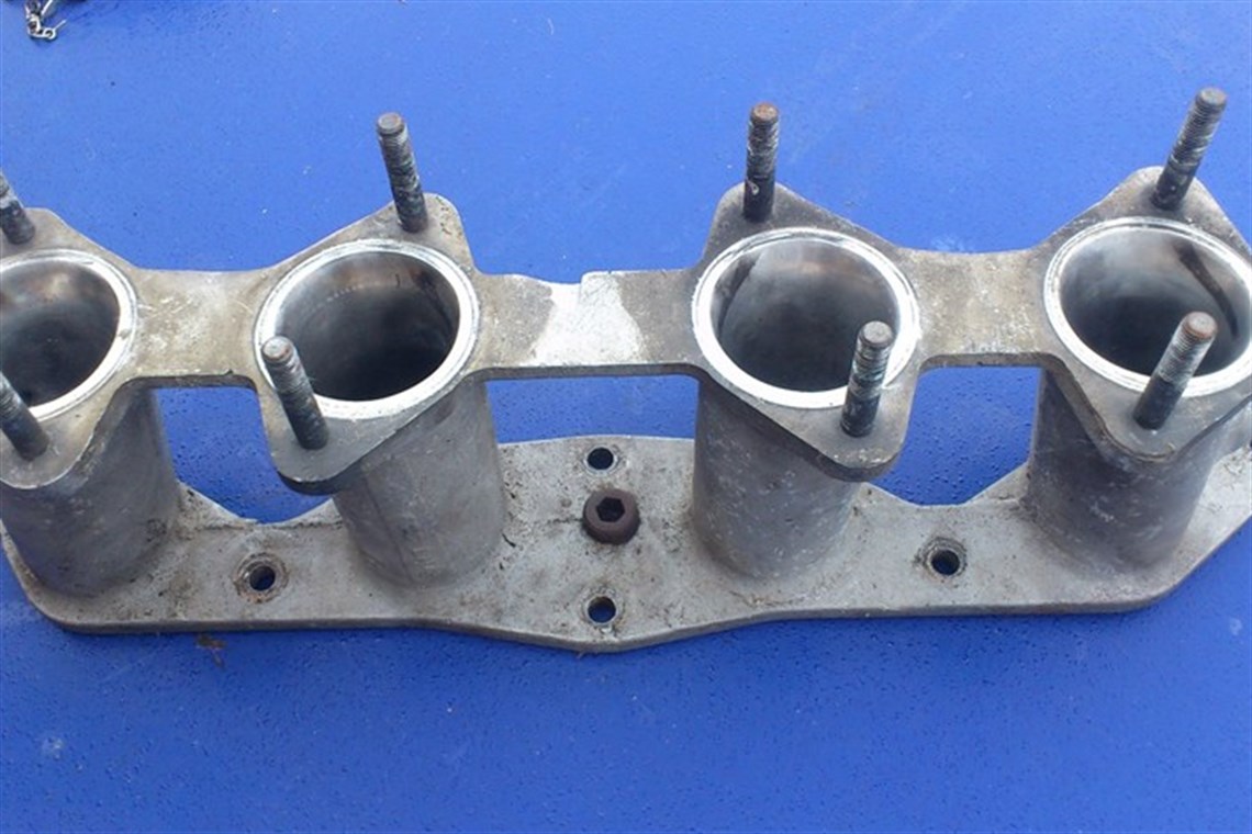 pinto-twin-webber-manifold